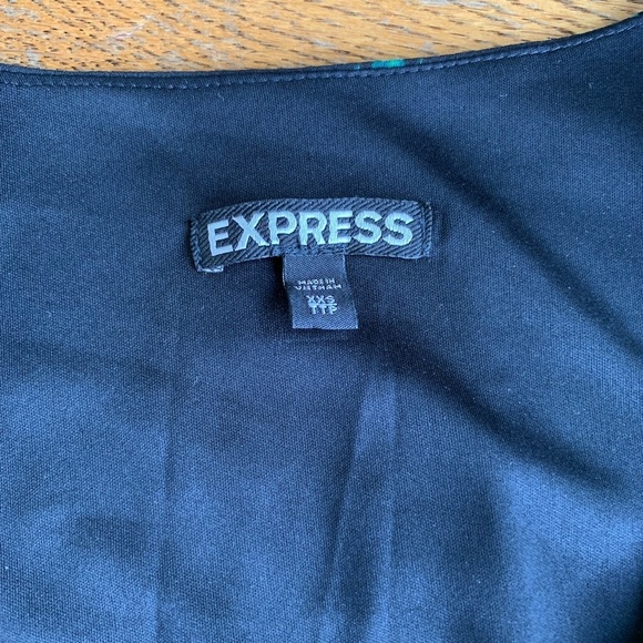 Express‎ Black Floral Maxi Dress - Picture 8 of 9